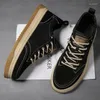 Scarpe casual primaverili autunno sneaker skateboard in pelle di lusso in pelle di lusso