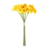 Flores decorativas Artificial Artificial Daffodil Spring Flower Seda Arranjo para decoração de casamento em casa Candelador floral