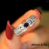 Anéis de casamento Huitan Moda Feminina com Azul/Cz Branca Prata Cor fina Acessórios de festas de noivas estéticas Ly Jewelry