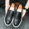 Chaussures décontractées Mentes en cuir Summer Men's Fashion Footwear Flat Confort