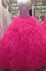 Bling Pink Quinceanera Kleider Kristall Rückenless Fuchsia Sweet 16 Kleider Maskerade Ballkleider Vestidos de 15 Anos billig Prom 843717