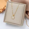 Lucky Clover, Agile, Luxury leggero, stupendo e pieno di collana di diamanti, versatile per donne, catena di clavicola, catena in acciaio in titanio che non si svani