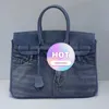 H Sac de mode de créateur classique Italien Niche Design Tolevas Sac Casual Womens grande capacité Mommy One épaule Croache Croquet a un vrai logo