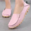 Swobodne buty kobiety płaskie poślizg na białej kobiecie lekkie mokasyny damskie Flats Sneakers Ladies Chaussures Femme Bask