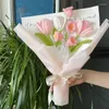 装飾的な花完成製品編み花の花束チューリップローズ偽の結婚式の装飾手織りの家の飾りマニュアルギフト