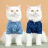 Собачья одежда весенняя джинсовая рубашка для питомца Тедди, сражаясь с маленькими и средними припасами для одежды для кошки чихуахуа