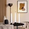 Filar świec do stołu czarny uchwyt centralny element romansowy dodatek