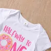 Kläder sätter 3st baby flickor kläder sommardräkt vit kort ärm brev tryck romer donut blossade byxor pannband