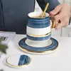 Кружки современный стиль кофейная кружка керамическая чашка для чашки чайная чашка с крышкой и ложкой творческие домашние кухонные аксессуары напитки