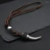 Hangende kettingen unisex handgemaakte lederen ketting punk hoorn vorm etnische lange statement mannen dames sieraden