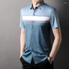 Chemises décontractées pour hommes MLSHP Summer Homme sans couture Habille de luxe à manches courtes élasticité à rayures Single Male