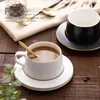 Filiżanki spodki Nordic wielokrotnego użytku kubek do kawy Zestaw Espresso Water Fine Bone China Cute Cappuccino Christmas Crockery Home 50t019