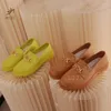 Chaussures habillées femmes pompes 2024 fashion printemps en métal chaîne épreuve de l'eau en cuir souple décontracté feuille de pluie sur des mots de pluie