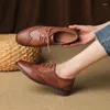 Dress Shoes 2024 Leer vrouwen pompen natuurlijk leer plus maat 22-26,5 cm vintage koeienhuid varkenskin volledige loafers brogue