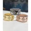 Hochversion vier Blattklee Kaleidoskop -Ring für Frauen mit Roségold, breite schmale Version, eine Reihe von Diamond Full Sky Star Ringen