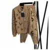 Designer T-shirt Shirt Tracksuits tricot tricot cardigan tops pantalons 2pcs ensembles veste manteau femme pantalon décontracté