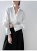 Women's Blouses White Women Tops Shirt 2024 Spring French Style Elegant Commuting Long Raglan Sleeve V-neck Casual Blouse For Office Lady