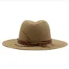 Berets Femmes Papier Paille Panama Chapeaux Wide Brim Summer Beach Caps UV Protection Jazz Sun Hat Men Fedoras Cap Fedoras pliable