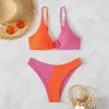 Bikinis sexy de maillots de bain pour femmes Push up Up High TAILS SUILITS CUT BATUAGE SUIT BICKINI BIKINI Set Femme Biquini 240403