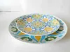 Płytki jasne kolorowe słoneczne kwiaty artystyczne ceramiczne danie ceramiczne restauracja El Home Porcelainowa kolacja
