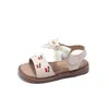 Chaussures pour filles princesse pour filles sandales d'été Petit bébé enfants Soft Sole Flats Taille 22-31 240326