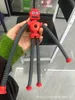 Nieuwe doe -het -zelf telescopische buis draagbare en veelzijdige cartoon robot long drive hert ei boy ultraman decompressie speelgoed groothandel van kinderen geschenken