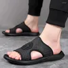 Slippers Black Gebreide sandalen voor heren binnen en buiten zomerschoenen Beach Casual Romeinse slides Cool Street Fashion