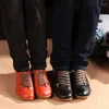 Lässige Schuhe Frauen flach echtes Leder runde Zehen Schnürung Ladies Flats Frau Moccasins Frauenschuh 2024