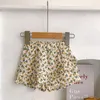 Giyim Setleri Yaz Bebek Kız Giysileri Seti Dantel Çiçek Uçan Kollu Üstler Şortlar 2 PCS Suit Pamuk Toddler Bebek
