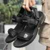 Boots Mode Sport Barfuß -Turnschuhe bequeme Feste Farbe Nonslip Man Schuh Sommer Leichtes Männer Sandalen Schuhe 2022 Frühling neu