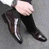 Chaussures décontractées anciennes hommes chaussures cuir pu pour luxe plus taille de fêtard des boucles de bureau zapatos de vestir hombre