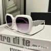 Óculos de sol de luxo da moda de alta qualidade Novo olho de gato de gato amplo óculos de moldura