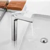 Rubinetti del lavandino del lavandino del rubinetto del rubinetto a lavaggio a buca singola tappa dell'acqua del miscelatore incorporato
