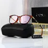 2024 fashion Men's Luxury Designer Women's Sunglasses chain square light small incense street photo