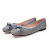 Scarpe casual Flat primavera da donna e estate 2024 intrecciata intrecciata piena quadrata sola morbida di grandi dimensioni