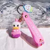 Fashion Cartoon Movie Charakter Keychain Gummi und Schlüsselring für Rucksackschmuckschlüsselkette 083602