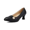Платье обуви Girseaby Brand Office Ladies насосы заостренные пальцы на малые каблуки 5,5 см на мелковод