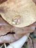 Anelli di cluster 2024 arrivato Madre bianca Shell Elegante anello di perle Luce adorabile temperamento aprire femmina Charing Jewerlry Wholesale Wholesale all'ingrosso