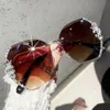 Lüks marka tasarımı vintage rimless rhinestone güneş gözlükleri kadınlar kadın moda gradyan lens güneş gözlükleri kadın için 240402