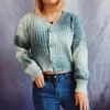 Omchion sweters Kobiety Invierno jesienne luźne tęczowe gradient krótkie swetra w kasetę w szyku w szyku w szyku kółko dzianinowe topy 240320