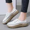 Casual schoenen dames dikke loafers trendy verhoogde mode ronde teen slip op patent lederen sneakers wandelen voor vrouwen