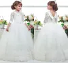 Klänningar 2020 White Princess Flower Girls Dresses For Weddings Jewel Neck 1/2 Sleeve Tulle spetsapplikation Bollklänning Girls Pageant Gowns Kids