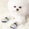 Hundkläder 4st Pet Shoes Anti-Slip Protect Paws Soft Windproect Drawstring Design Bekväm att bära antidirig Small Teddy