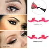 2024 New 1Pair Cat Eye Eyeliner Stampe Lyeshadow Kosmetik einfach zu Make -up -Flügelstil -Werkzeugen Augen Liner Stempel Schablonen -Werkzeuge für Cat Eye Make -up