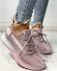 Scarpe da fitness junsrm 2024 donne primaverili di primavera di moda da passeggio traspirante in maglie sneakers piatto tenis femminino vulcanizzato