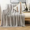 Filtar skandinaviska soffa filt el säng slut handduk ins stil sjal täcker hitching stickat ullkast med tofsar halsduk