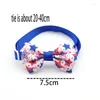 Hundkläder 30/50 PC Pet Bowtie Slitte 4 juli Tillbehör för små Bow Tie Supplies Independence Day