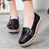 Casual Shoes Women Flats Platform Loafers Ladies Thick Sole Wedge Heels Round Toe Metal Button Kvinnlig Single Footwear Mom