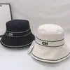 ファッションバケットハット女性男性野球帽Beanieブラックホワイトフィッシャーマンバケツパッチワーク秋の冬の広い帽子屋外旅行サンハット