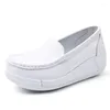 Klänningskor Spring Autumn äkta läderkvinnor Creepers Wedge Heel Casual Waterproof Swing White Platform Pumps Woman